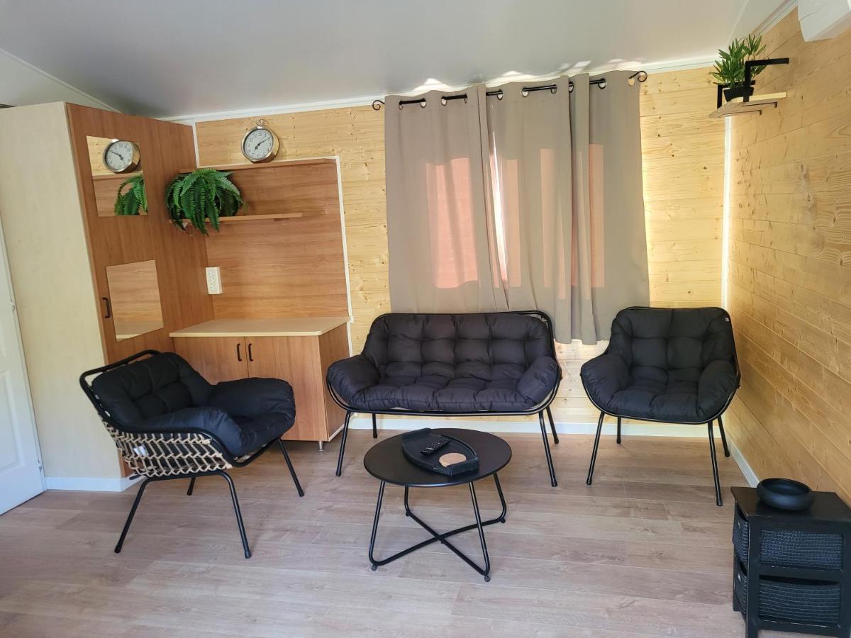 Mobil Home De Patricia Et Franck A Sigean Εξωτερικό φωτογραφία
